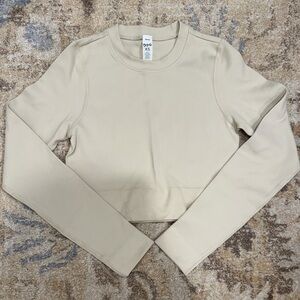 DSG Cream Seamless Ribbed Crop Long Sleeve Top in XS